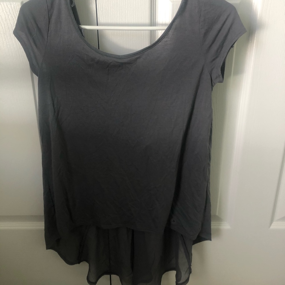 american eagle grey blouse